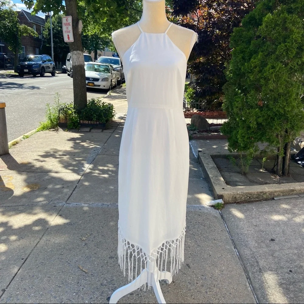 Lulus  Dress - Picture 5 of 9